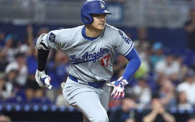 大谷翔平、4出塁でド軍快勝　敬遠に敵地ブーイングも…先制呼ぶ“快足”三塁打に1試合3四球