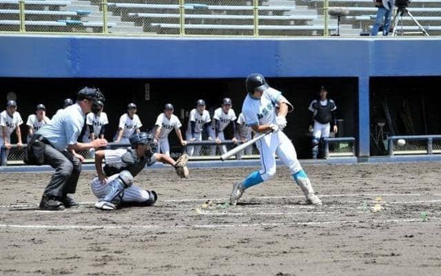 山梨学院が2年連続9回目の優勝、帝京三を破る　山梨の春季高校野球
