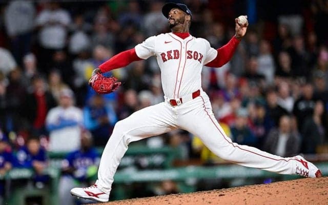 37歳の“今季メジャー最速”167キロに騒然　衰えぬ剛腕が「アメージング」