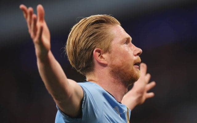 妻がナポリで物件を訪問？　デ・ブライネの移籍が加速か…ナポリは2年＋1年のオファーを検討と報道