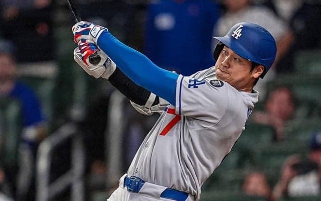大谷翔平、乱打戦の9回“確信”勝ち越し3ラン　両手上げ大喜び…2試合連発でMLBトップ12号