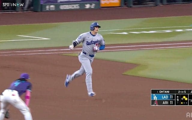 大谷翔平の特大3ランに二塁手、振り向きもせず「ガックシ」 大谷が通過する目の前で…肩を落とし呆然の瞬間