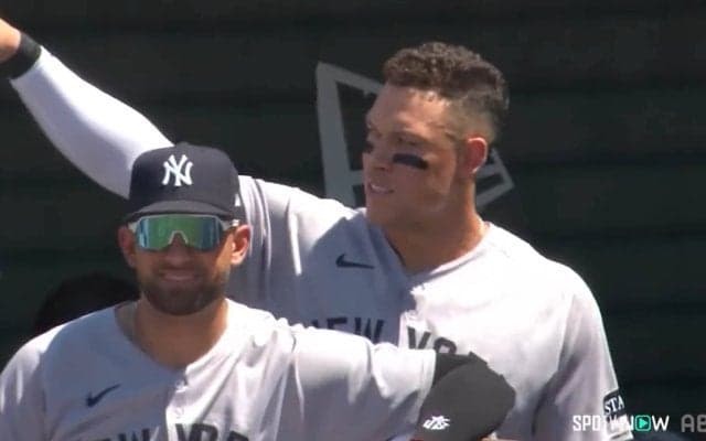 “ドヤ顔”がかっこいい！ジャッジがソロ弾直後に見せた表情が話題「えぐすぎやろ！」大谷翔平を突き放す衝撃13・14号！