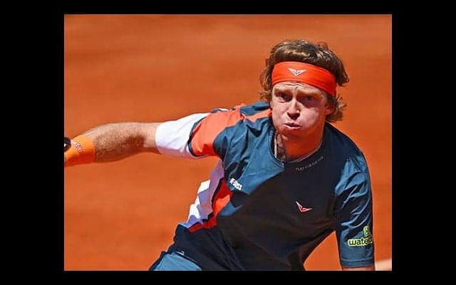 激闘の末敗れ今季6度目の初戦敗退