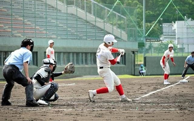 智弁和歌山が優勝　星林に12ー0、高校野球春季和歌山県予選