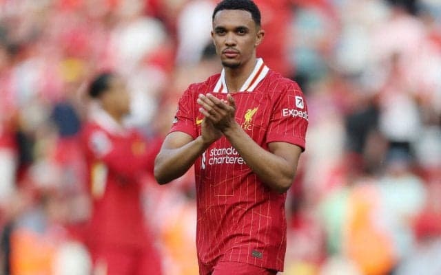 リバプール退団のアレクサンダー＝アーノルドに一部ファンからブーイング、盟友ロバートンは｢気分が悪い｣と両断