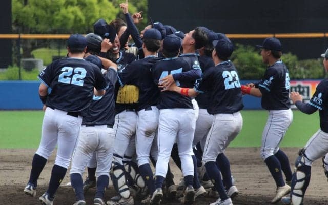 聖カタリナ大が創部8年目で初優勝！亜細亜大出身首脳陣の改革で悲願の神宮達成！