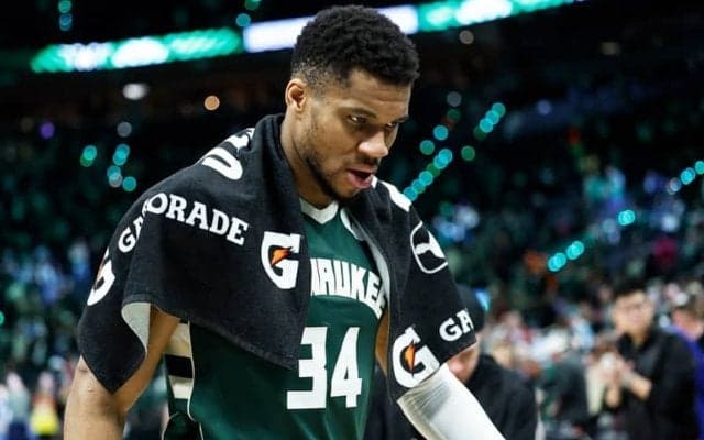 3年連続でPO1回戦敗退に終わったヤニスが今後のキャリアにおけるベストな状況を模索か