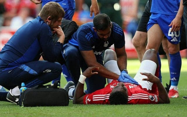 フォレストのアウォニイが腹部の緊急手術…直近のレスター戦で負傷