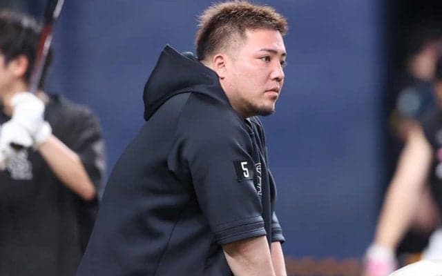 鷹・山川穂高、リチャードの移籍に言及「打つと嬉しい。弟分みたいなもん」