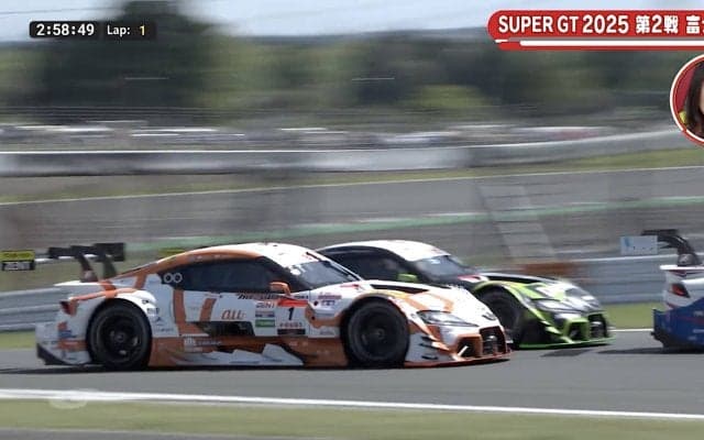 「なんでauってこんなに速い？」直線で3台横一線→“激重”スープラが抜け出した瞬間　異次元バトルに驚きの声