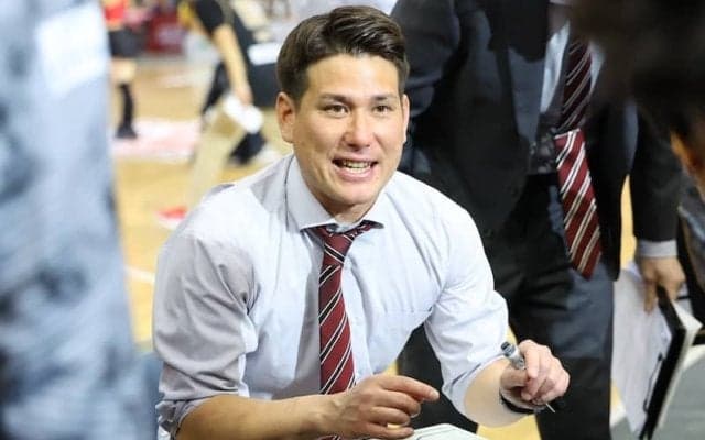 大阪エヴェッサ、藤田弘輝HCが続投…指揮2季目へ「結果にも強くこだわっていきたい」