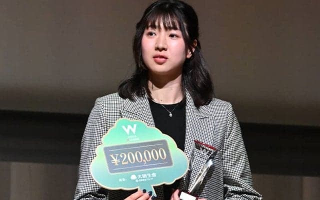 ベストディフェンダー受賞のシャンソン化粧品・佐藤由璃果…悩みながらも自らの色を出したキャプテン1年目