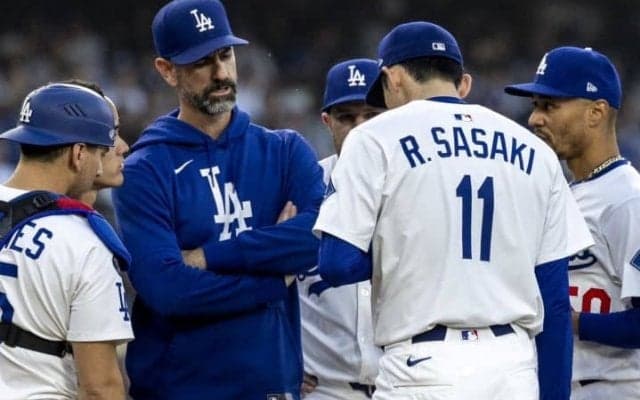 激震の故障は“産みの苦しみ”　日本を牛耳った佐々木朗希に生じた「異変」をド軍投手コーチが告白「毎週、初心に戻っている」
