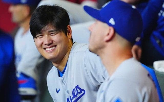 大谷翔平が公開した“2歳のデコピン”　日本企業は一家再現で祝福「コラボしちゃいました」