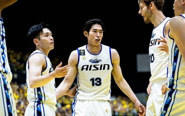 移籍1年目に「直談判」でキャプテン就任…須田侑太郎がシーホース三河にもたらしたもの