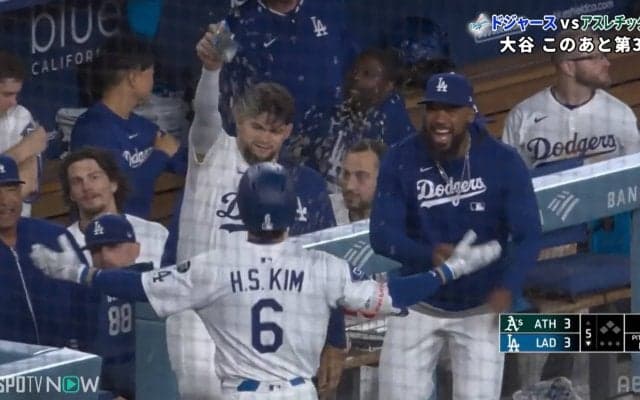 「ヒマワリ種の滝ｗ」キム・へソン、喜び爆発のメジャー初HR！“サイレントトリートメント”は封印？「種多すぎ」「カワエエ」