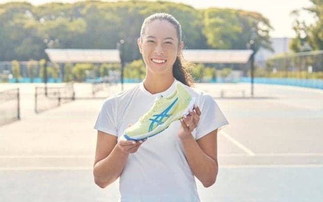 アシックスが柴原瑛菜とアドバイザリースタッフ契約を締結
