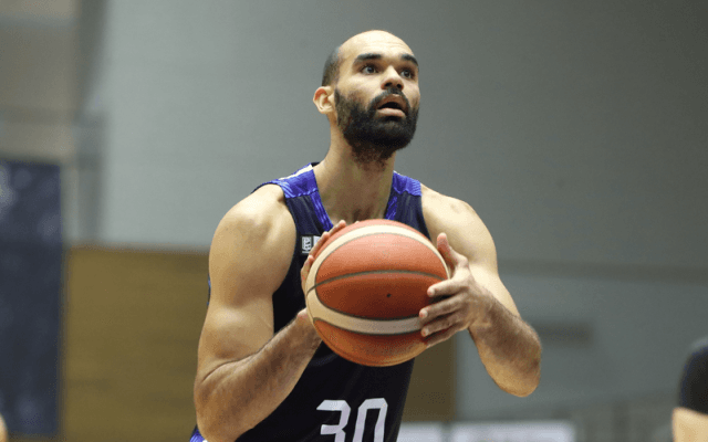 福井がペリー・エリスと契約継続「福井は僕と家族にとっての“ホーム”」