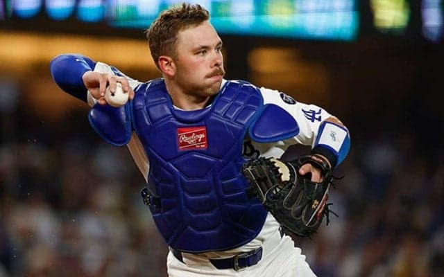 ド軍有望株の彼女へ…正捕手の妻が“贈り物”「心が温まる」　競争を超えた絆「楽しんで！」