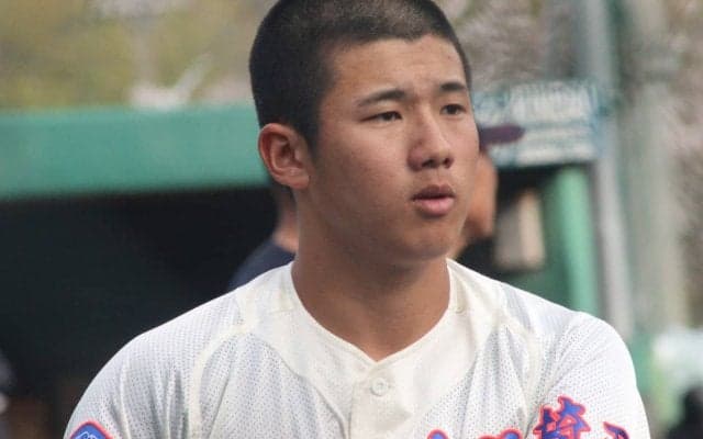 花咲徳栄の卒業生進路紹介！世代NO.1スラッガーは巨人ドラ1、名将の長男は東洋大の学生コーチへ