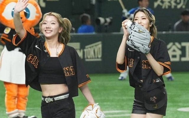 巨人ユニ＆へそ出し短パン姿が「かわいすぎる」　美しさ際立つ3人にSNSが「釘付け」