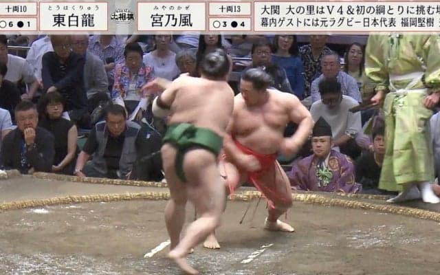 「張られてキレたか」小兵力士が連続ビンタに“激おこ” 一瞬見せた鬼の形相にファン騒然「ビンタしないで」「バチバチだ」