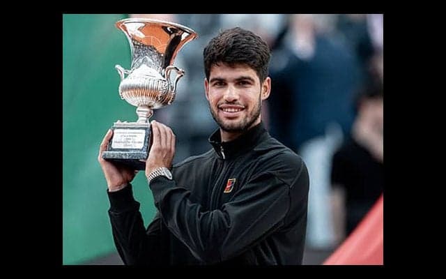  アルカラス 初V「全て誇り」 