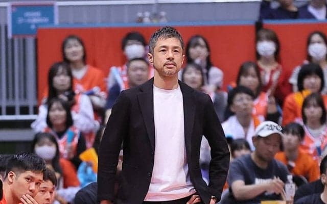 広島の朝山HC継続契約合意…「どのような時でも屈せず戦い抜きたいと思います」