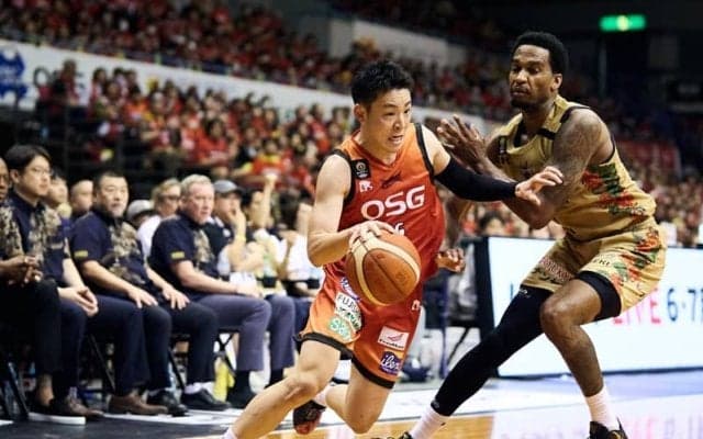 琉球と熱戦を繰り広げる三遠に激震…キャプテンの佐々木隆成がアキレス腱断裂でチーム離脱