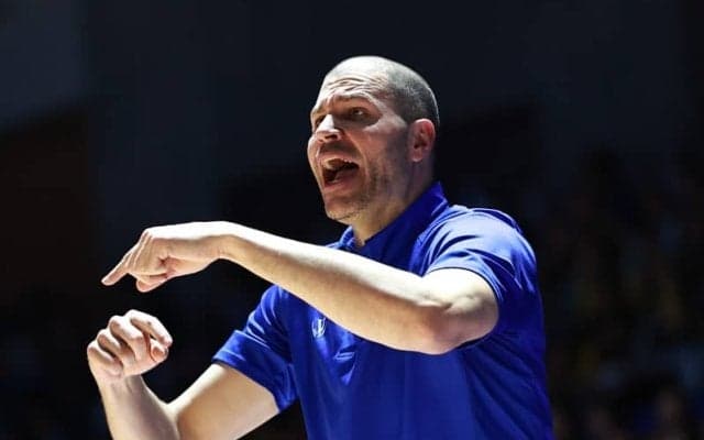 茨城がクリス・ホルムHCと継続契約を発表…「水戸は私たちにとってホーム」