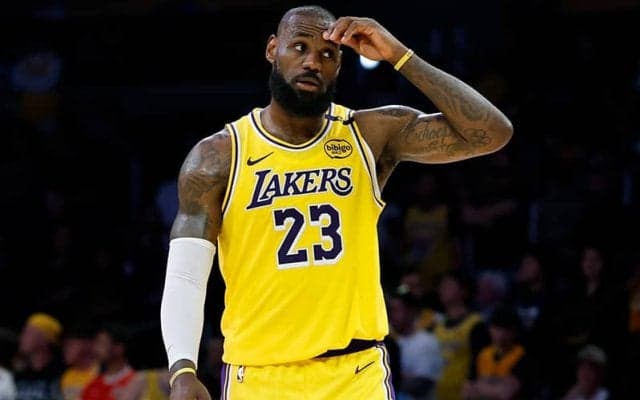 NBAの珍プレー大賞「シャクティン・ア・フール」が発表…レブロンがMVPを初受賞
