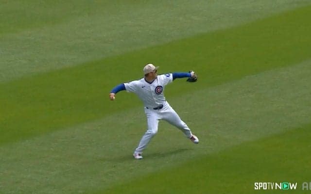 「セイヤがノーを突きつけた」鈴木誠也がレーザー“補殺”　ノーバン送球で俊足走者の生還を阻止…カブス公式Xも絶賛