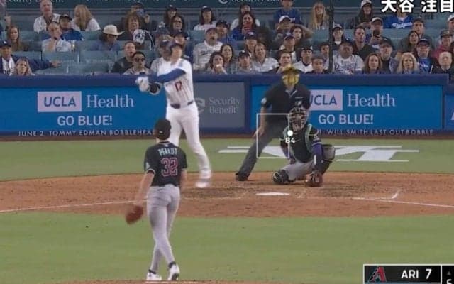 あれホームラン打っちゃうの？ 大谷翔平、逆方向豪快弾で“投手に異変”「無事か？」「振り向かない」 被弾した瞬間に“確信”絶望リアクション