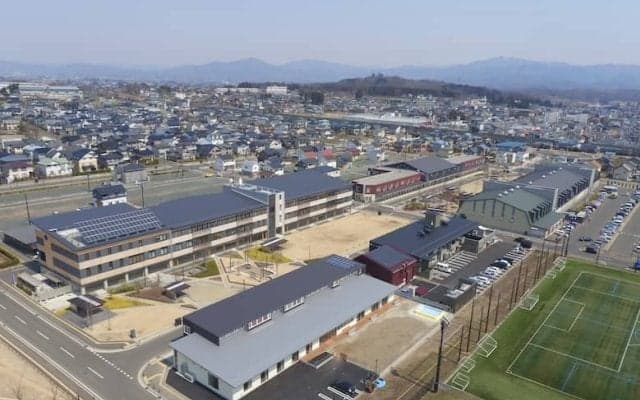  日本初のバレーボール専用コートも。塩漬け地→年間100万人来訪の岩手県紫波町の起死回生劇