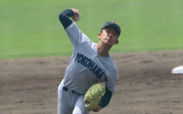 横浜の152キロ右腕は終盤まで球速が落ちずにゲームメイク！浦和学院相手に2失点の力投【関東】