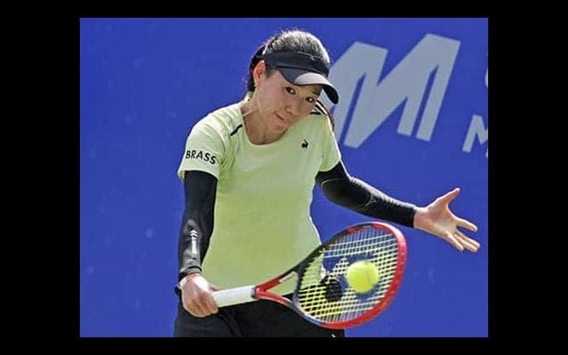 日比野菜緒 元世界4位撃破し本戦王手