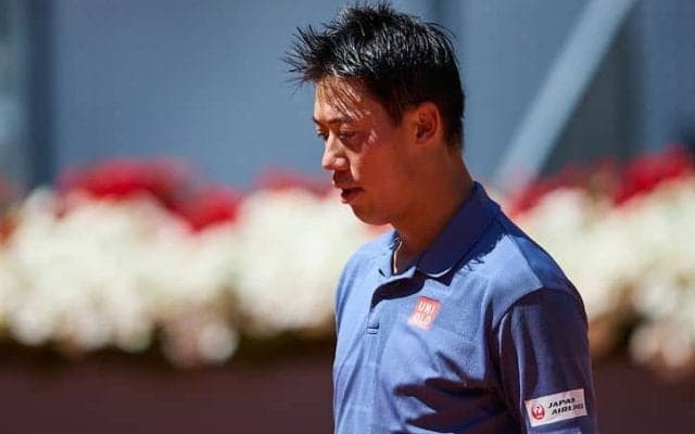 錦織圭 腰痛により2回戦途中で棄権。25日開幕の全仏OP前に不安残す[ジュネーブ・オープン]