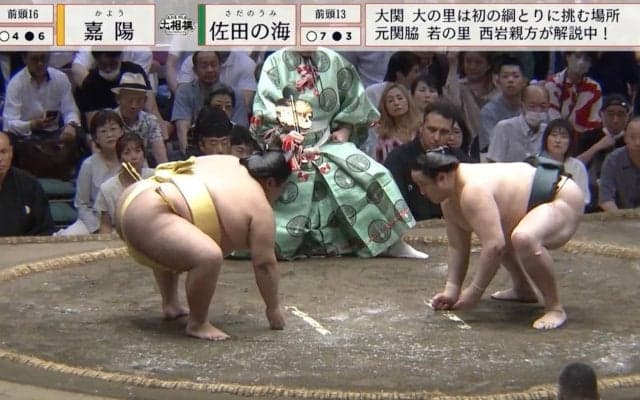 「首太っ！」大相撲の客席に映った“超屈強”な格闘家の横顔にファン騒然 「強そう」「あなたも土俵で戦える」期待の声も