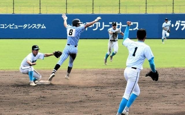 山梨学院が準決勝へ　東海大相模に逆転勝ち　春季関東高校野球