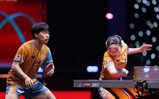 松島輝空、張本美和ペアが王楚欽、孫穎莎ペアに奮闘も逆転負け　第1G奪うも中国超えならずベスト8で終戦【世界卓球2025】