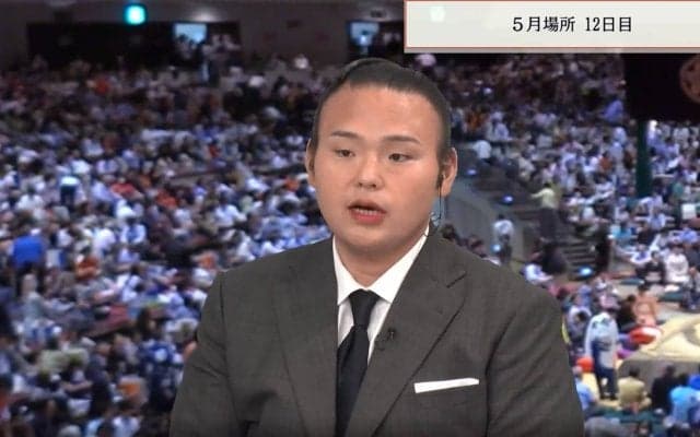 「今の親方とは別人…」実況アナ驚愕、“貴景勝引退 湊川襲名披露”ポスターの写真が衝撃ビフォーアフター 「コントラストがえぐい」