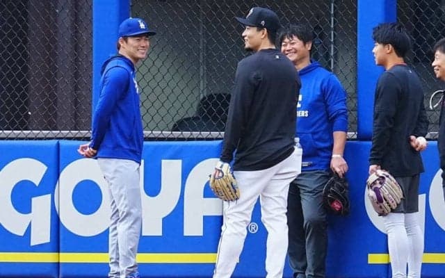 山本由伸、千賀滉大を15分出待ち　38分の長時間談笑…防御率ナ1位＆2位が再会、大谷も参加