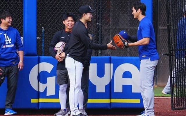 大谷翔平が“先輩ガン無視”　試合前にまさか…米放送局は爆笑「からかっている」