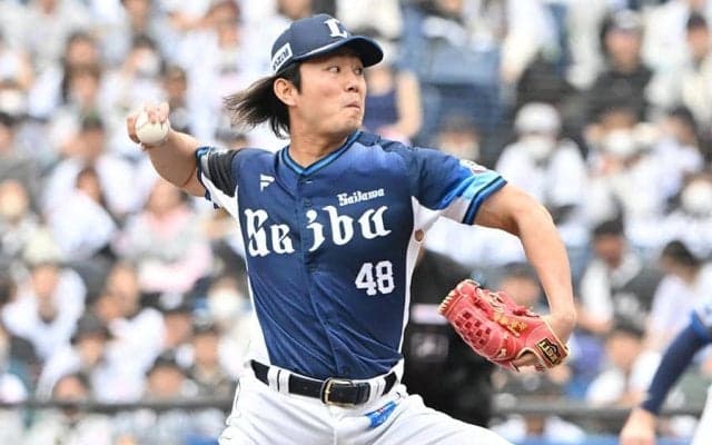脱力160キロに震撼「なんで出るんだ…」　防御率0.65…無双する右腕は「早くメジャー行って」