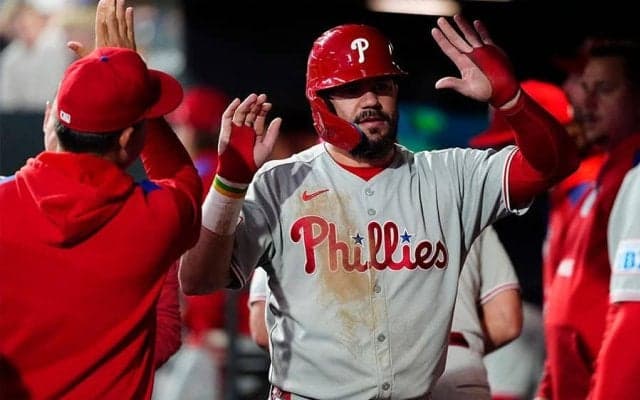 4戦不発の大谷翔平、HR王争いで2位後退　32歳大砲が両リーグトップ18号ソロ