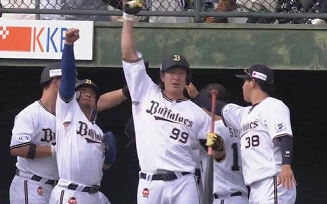 オリが15安打13得点、鷹・上沢は9失点KO　西武は8得点で完封勝利…25日パ結果
