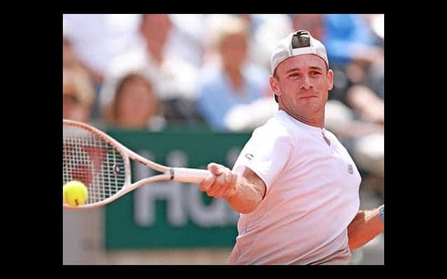  世界12位 逆転勝ちで2回戦へ 