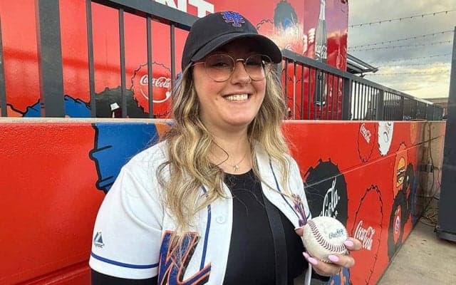 大谷HRキャッチ、敵軍ファンの女性教師は大興奮「生徒たちに見せるつもりです」