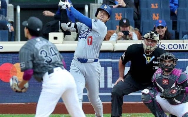 「とんでもない当たりだ」千賀滉大の速球を打ち砕いた大谷翔平　驚異の“132キロスイング弾”に米騒然「センガは間違っていない」